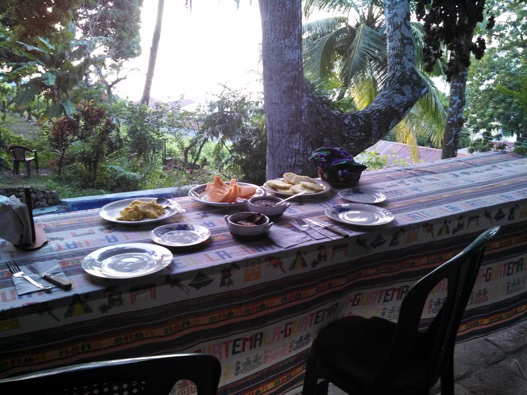 Zapote Tree Inn Flores Exterior foto