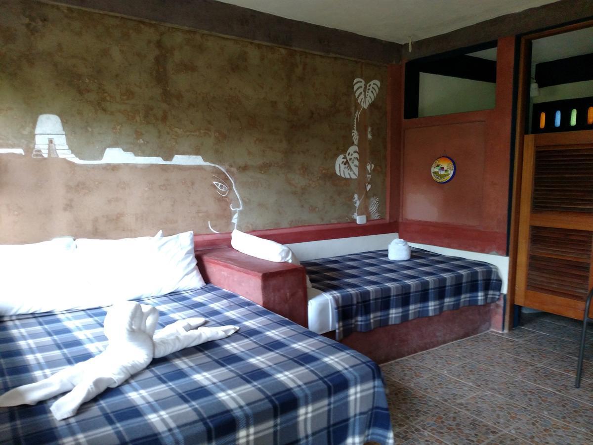 Zapote Tree Inn Flores Exterior foto